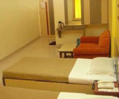 Hotel Woodland Regency